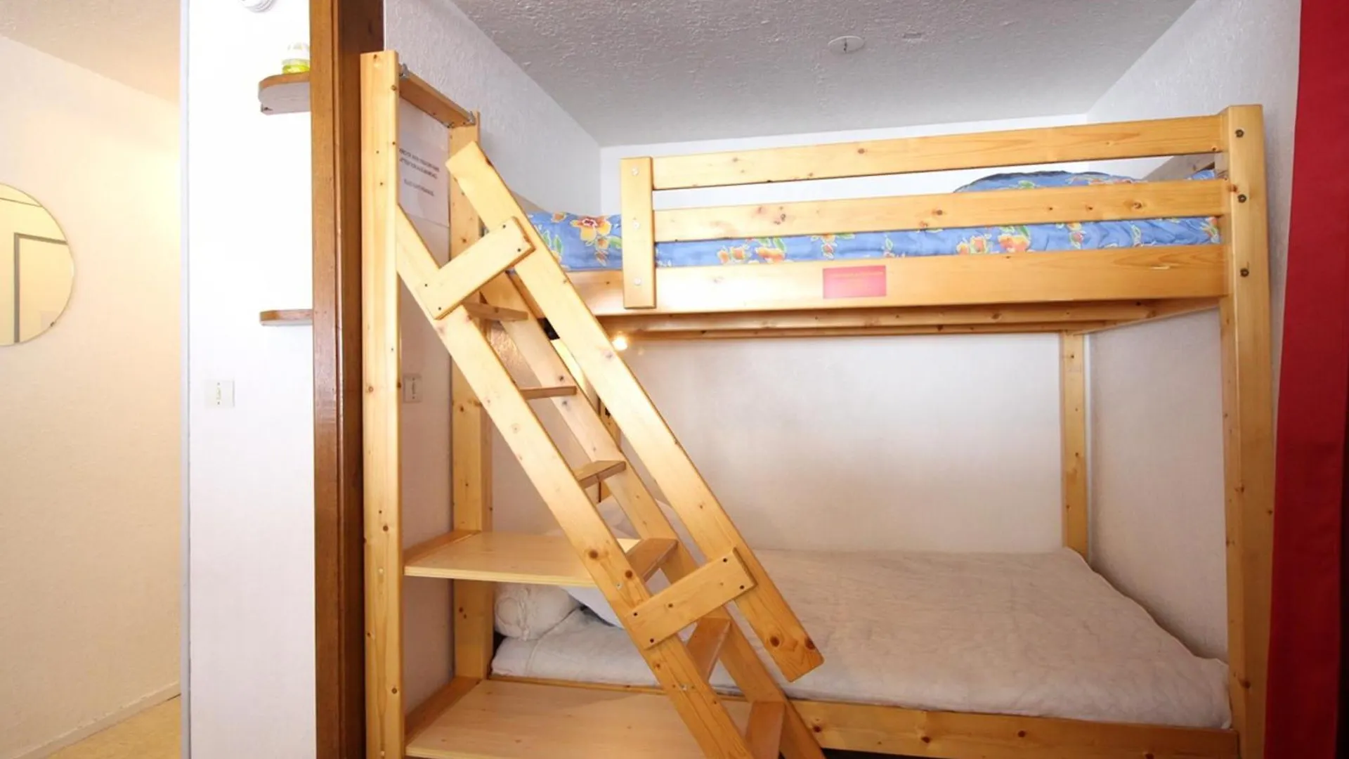 Appartement F2 Au Pied Des Pistes Avec Balcon, Parking Et Local A Skis - Fr-1-415-62 Le Mont-Dore